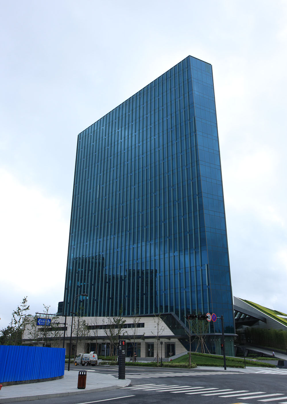 钱塘·蓝鲸国际大厦